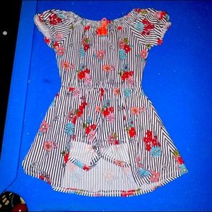 Kids Floral Romper, size M(8)